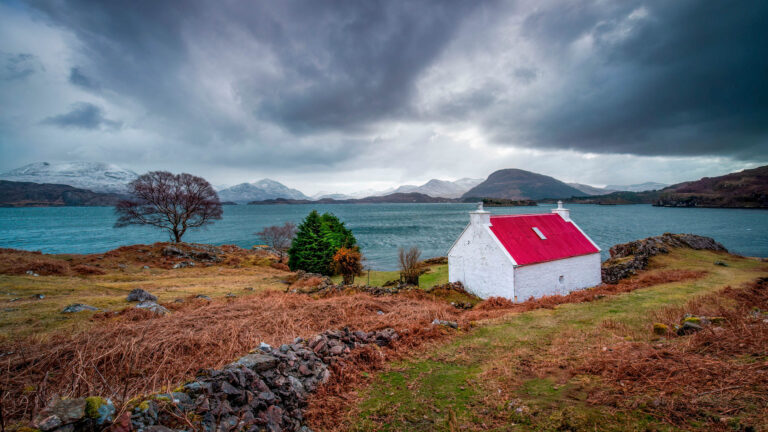 Red Roof Cottage in Torridon, Scotland