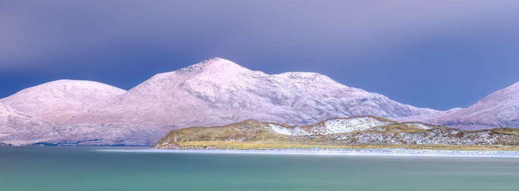 Winters-Embrace-of-Luskentyre